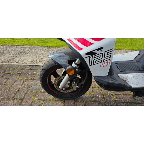 562 - 2017 Motorini GP125. Registration number FV66 MKL. Frame nimber LJETCJPE5FA007454. Engine number 152... 