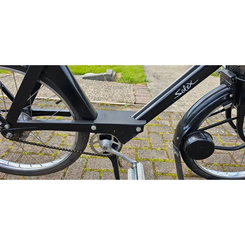 556 - 1967 VeloSolex S3800, 49cc. Registration number OBP 486E. Frame stamped 4008759V. Engine number 4008... 