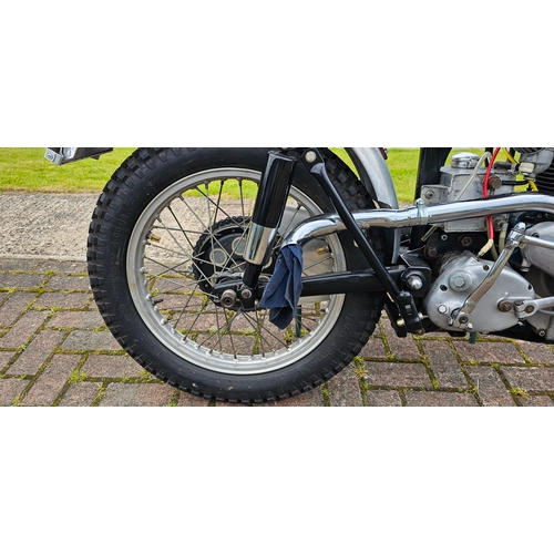 586 - 1956 Ariel HT5, 498cc. Registration number SLE 689 (see text). Frame number RT121. Engine number MJ1... 