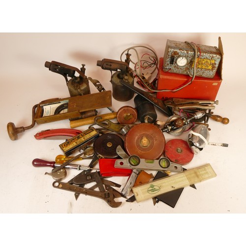 6 - A collection of mid 20th century and later carpenters hand tools in three boxes (3)