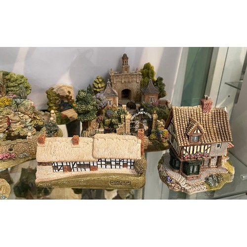 Lilliput Lane - Secret Garden - Picnic Paradise - Figurine Miniature