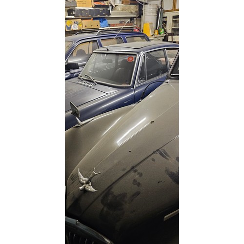 476 - 1970 MG BGT, 1798cc. Registration number PMA 629H. Chassis number GHD5 196059 G. Engine number 18GG-... 