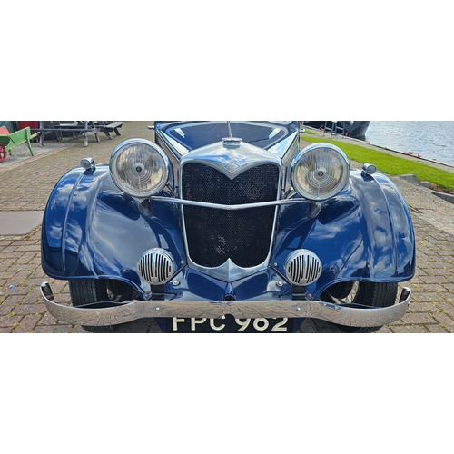 465 - 1937 Riley Kestral, 1 1/2lt. Registration number FPC 962. Chassis number 27K6499. Engine number  not... 