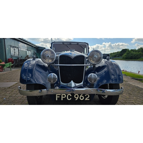 465 - 1937 Riley Kestral, 1 1/2lt. Registration number FPC 962. Chassis number 27K6499. Engine number  not... 