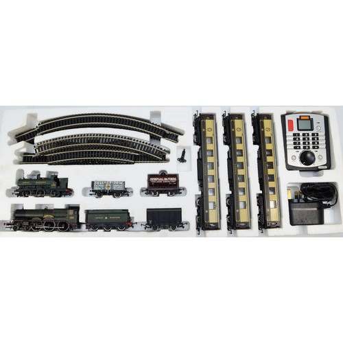 5 - Hornby Model Railways; GWR Western Pullman 00 gauge digital train set, model R1077, together with a ... 