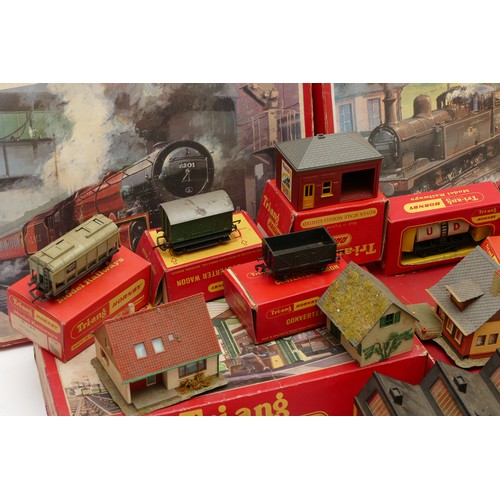 9 - Tri-ang Hornby Model Railways; collection to include a Express Passenger Set RS.609 (incomplete) a S... 