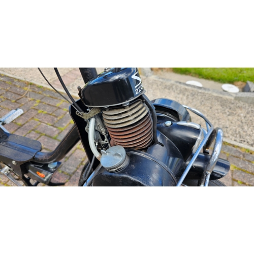 558 - 1964 VeloSolex, S2200 V2, 49cc. Registration number RCA695B. Frame no number. Engine number 3261146.... 