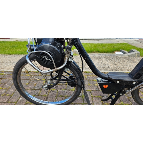 558 - 1964 VeloSolex, S2200 V2, 49cc. Registration number RCA695B. Frame no number. Engine number 3261146.... 