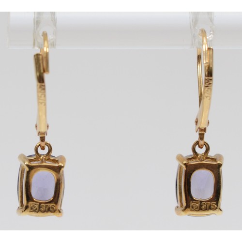 76 - A pair of 9ct gold amethyst drop earrings with hinged back, total drop is 23mm, 2g