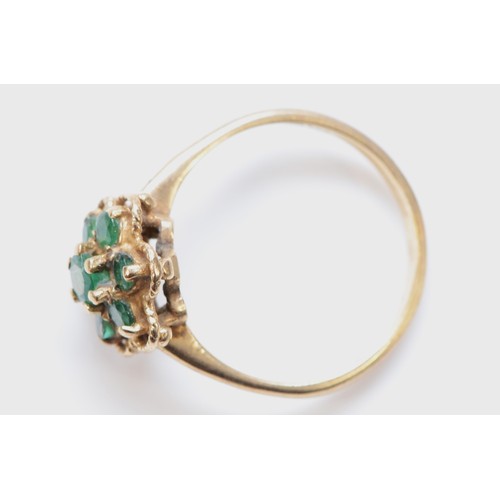 92 - A 9ct gold emerald cluster ring, N, 2.6g