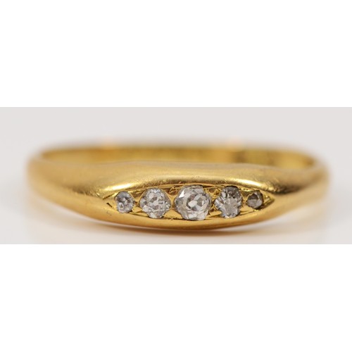 109 - An 18ct gold and five stone diamond ring, Birmingham 1919, boat set with graduated old cut stones, Q... 