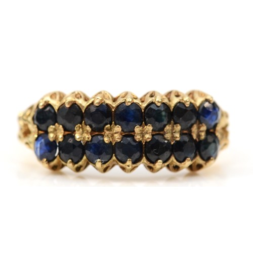 122 - A 9ct gold two row sapphire ring, N, 2.3g