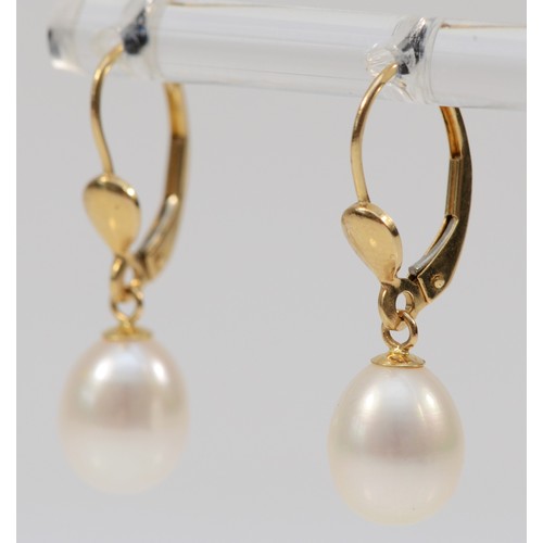 242 - A pair of 14K and 9mm cultured pearl drop ear pendants, 2.7gm