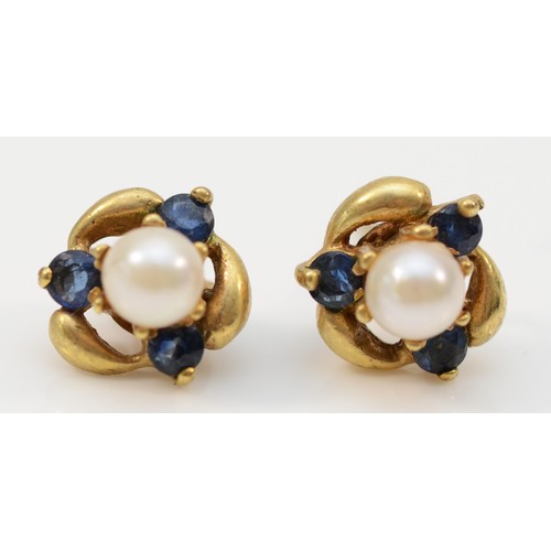 267 - A 9ct gold pair of sapphire and cultured pearl ear studs, 1.1gm