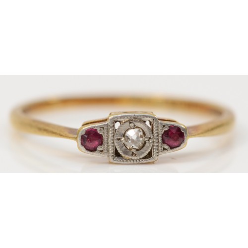 270 - An Art Deco 19ct gold ruby and diamond three stone ring, P, 1.6gm