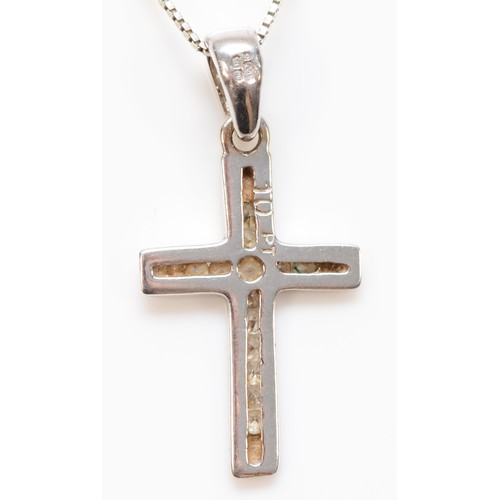 326 - A 9ct white gold diamond cross pendant necklace, pendant is 18mm long, 1.5g