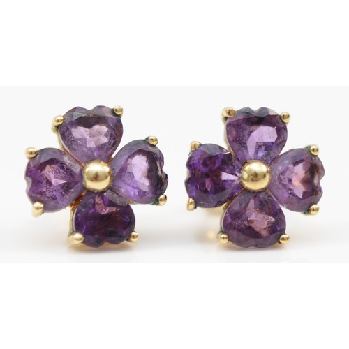 362 - A pair of 9ct gold heart shaped amethyst cluster stud earrings, claw set, 1.4g