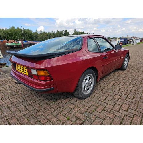 470 - 1987 Porsche 944S, 2479cc. Registration number D221 ELE. Chassis number WPOZZZ94ZHN400486. Engine nu... 