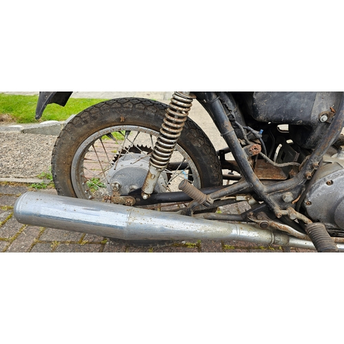 600 - 1981 Suzuki GS250X, 249cc. Registration number BGF 694X. Frame number GS25X 714017. Engine number GS... 