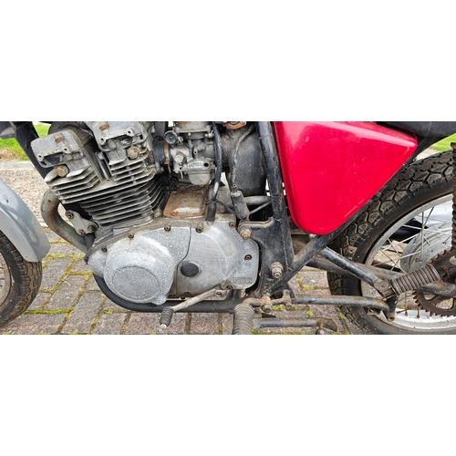 600 - 1981 Suzuki GS250X, 249cc. Registration number BGF 694X. Frame number GS25X 714017. Engine number GS... 