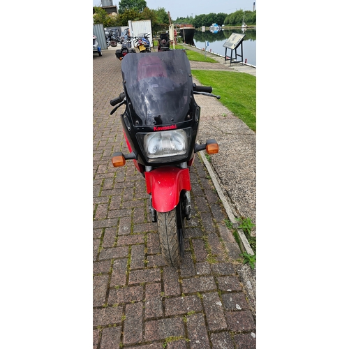 615 - 1986 Kawasaki GPZ 400. Registration number D905 UGO. Frame number not found. Engine number not found... 