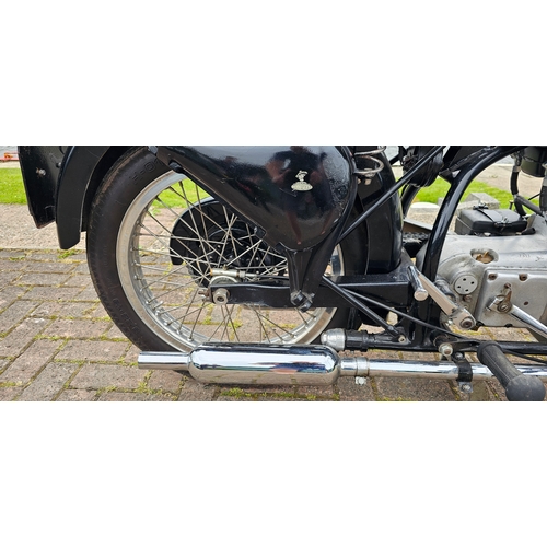 629 - 1951 Douglas Mk V, 350cc. Registration number MGU 530. Frame number 11106. Engine number 10017/5.
So... 