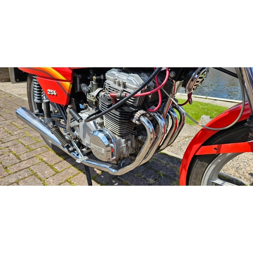 646 - 1982 Benelli 254, 231cc. Registration number YCP 361Y. Frame number 11803. Engine number 1646.
Sold ... 