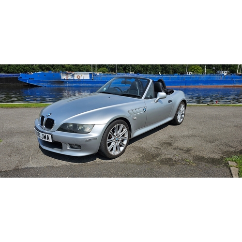 471 - 2001 BMW Z3, 2.2i, manual. Registration number J600 JWA. VIN number WBACN12050LK15886. Engine number... 