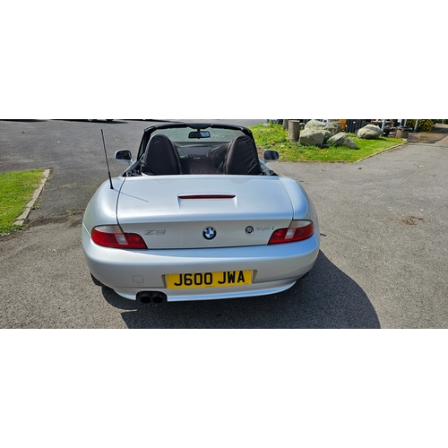 471 - 2001 BMW Z3, 2.2i, manual. Registration number J600 JWA. VIN number WBACN12050LK15886. Engine number... 