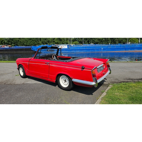 477 - 1966 Triumph Vitesse 6, overdrive, 1998cc. Registration number EER 516D. Chassis number HB31348CV. E... 