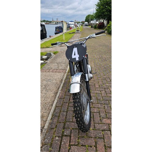 587 - Ariel HS Scrambler Gordon Blakeway works replica, 498cc. Registration number not registered. Frame n... 