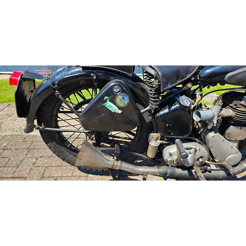 633 - 1952 BSA M21, 600cc. Registration number NGW 171. Frame number several number 5635?. Engine number B... 