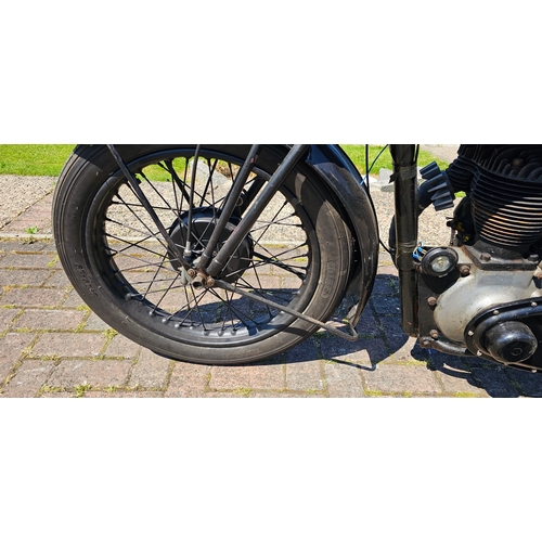 633 - 1952 BSA M21, 600cc. Registration number NGW 171. Frame number several number 5635?. Engine number B... 