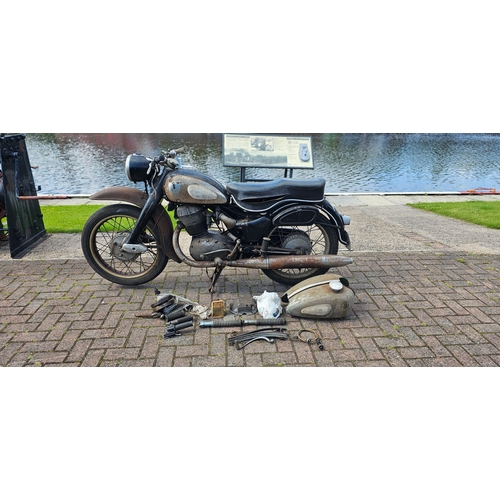 625 - 1955 NSU Special Max, 250cc, project. Registration number RXV 145. Frame number 251 OSB/55 1295620. ... 