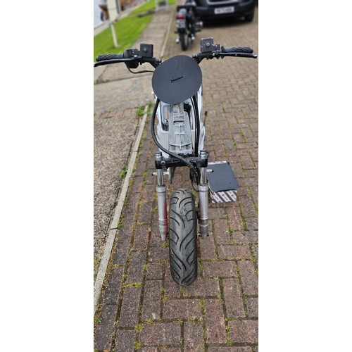 614 - Honda Moped pit bike. Registration number not registered. Frame number ZDC AF49 JOXF556000. Engine n... 