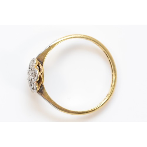 48 - An 18ct gold and platinum early 1900s diamond cluster ring, including rose cut diamonds, L 1/2, 1.7g