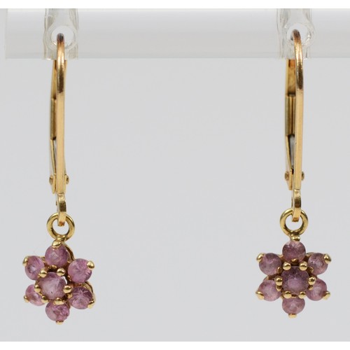 141 - A pair of 9ct gold pink sapphire cluster drop earrings with leverbacks, 1.2g