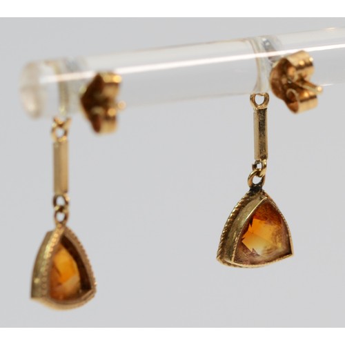 360 - A pair of 9ct gold trilliant cut citrine set drop earrings, 20mm drop, 1.1g