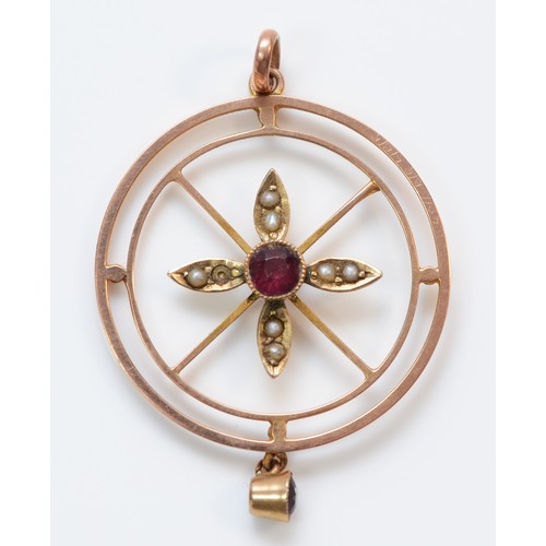 376 - A 9ct gold seed pearl and garnet pendant, 25mm diameter, one setting vacant, 2.2g