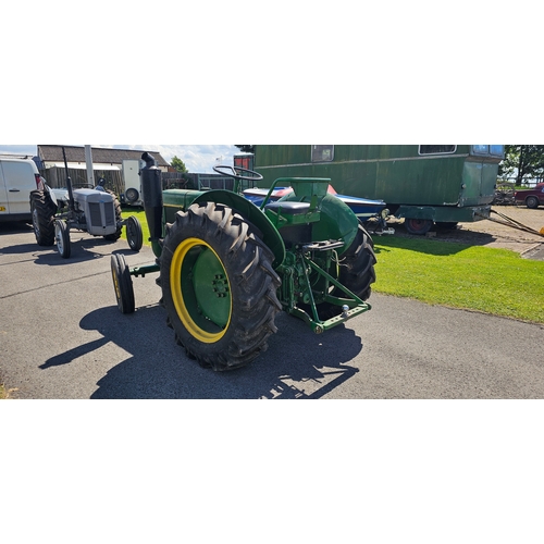 453 - 1955 SFV Vierzon 201 single cylinder diesel tractor. Unregistered.
The 201 was manufactured in Franc... 