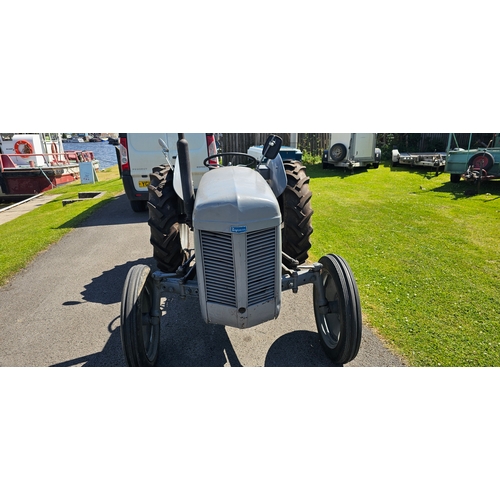 454 - 1951 Ferguson T20 petrol tractor. Registration number NTA 658 (non transferrable). Chassis number TE... 