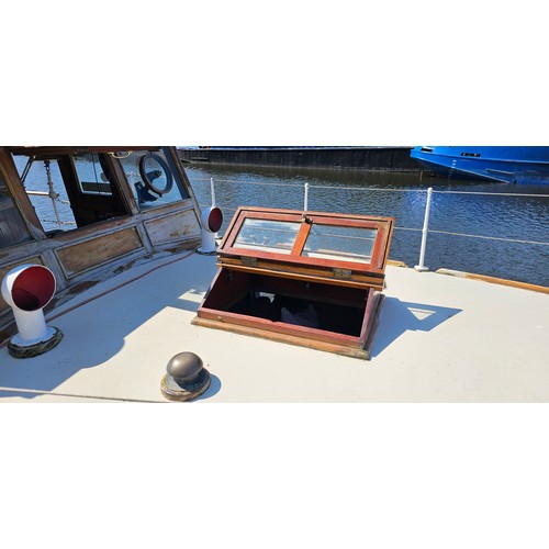 456 - 1936 Thorneycroft Motor Cruiser, Blue Waters.
Length 38 foot, beam 9 foot 6 in, draft 3 foot 3 in, a... 