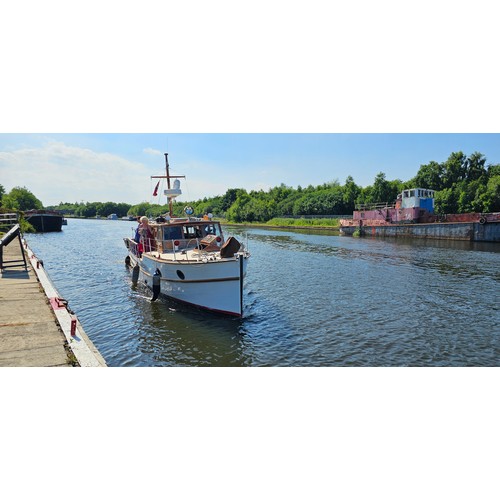 456 - 1936 Thorneycroft Motor Cruiser, Blue Waters.
Length 38 foot, beam 9 foot 6 in, draft 3 foot 3 in, a... 