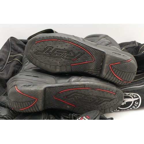 71 - A pair of RST motorcycle boots, size 10, together with a pair of Schdeller leather gloves and a Shil... 