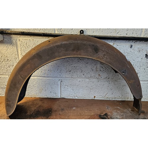 201 - A vintage rear mudguard