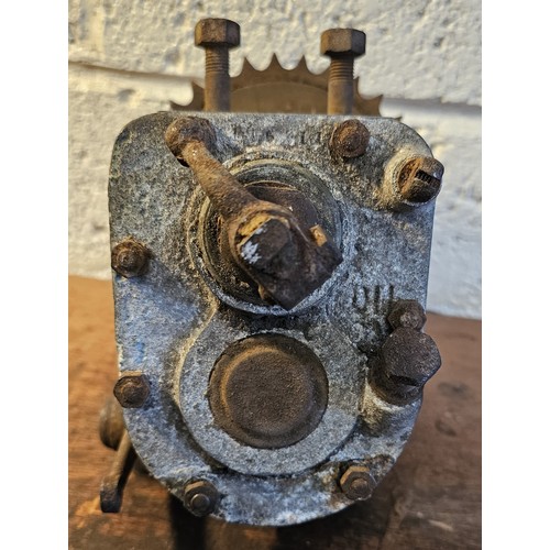 202 - A Sturmey Archer TT Racing gearbox, c.1927, ratio 1.7.33.1.77.