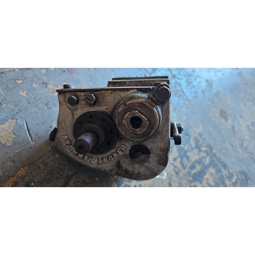 259 - A Sturmey Archer two speed gearbox, number TS17315, the vendor states in good order and selects gear... 