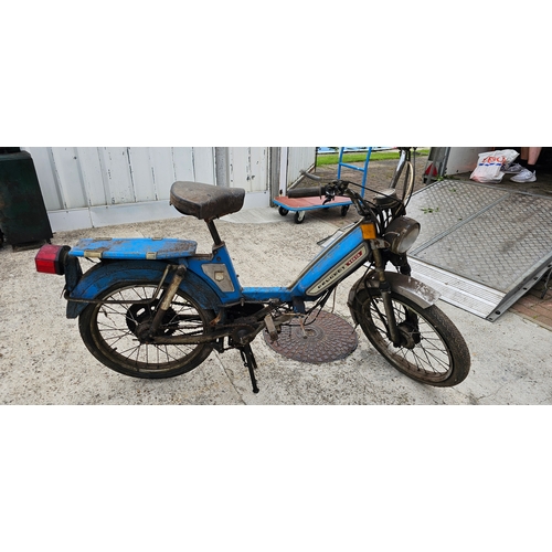 286 - c. 1978/80 Peugeot 103 moped, frame number 855, no engine or paperwork