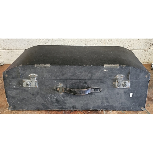 305 - A car travel trunk, 80 x 46 x 27cm a pair of King of the Road cat lamps and a leather jacket