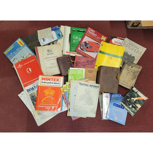 38 - A collection of motor vehicle related books, manuals, car brochures (1970s) car handbooks (1970s/80s... 